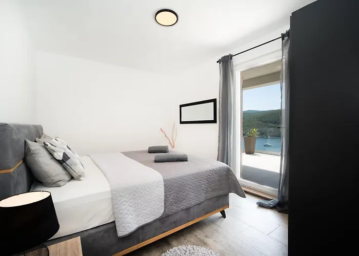 Sunset Apartments Rabac
